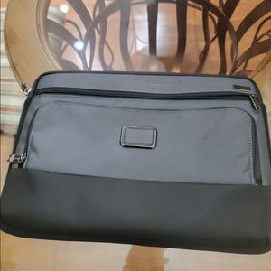 Tumi Alpha 2 Anthracite and Black Medium Laptop Cover